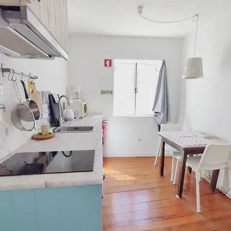 Cozy Flat With Marvelous View * Lisboa